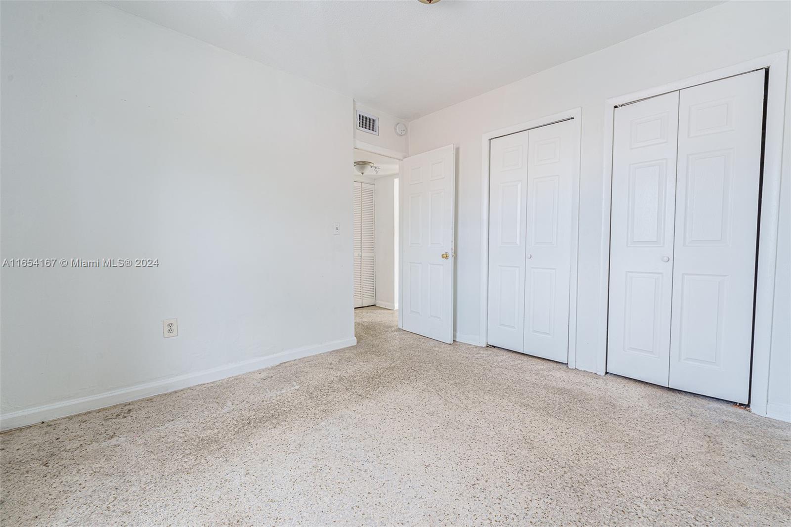 621 Southwest 15th Avenue, Unit 4 Miami, FL 33135 - Photo 12 of 22 a view of an empty room