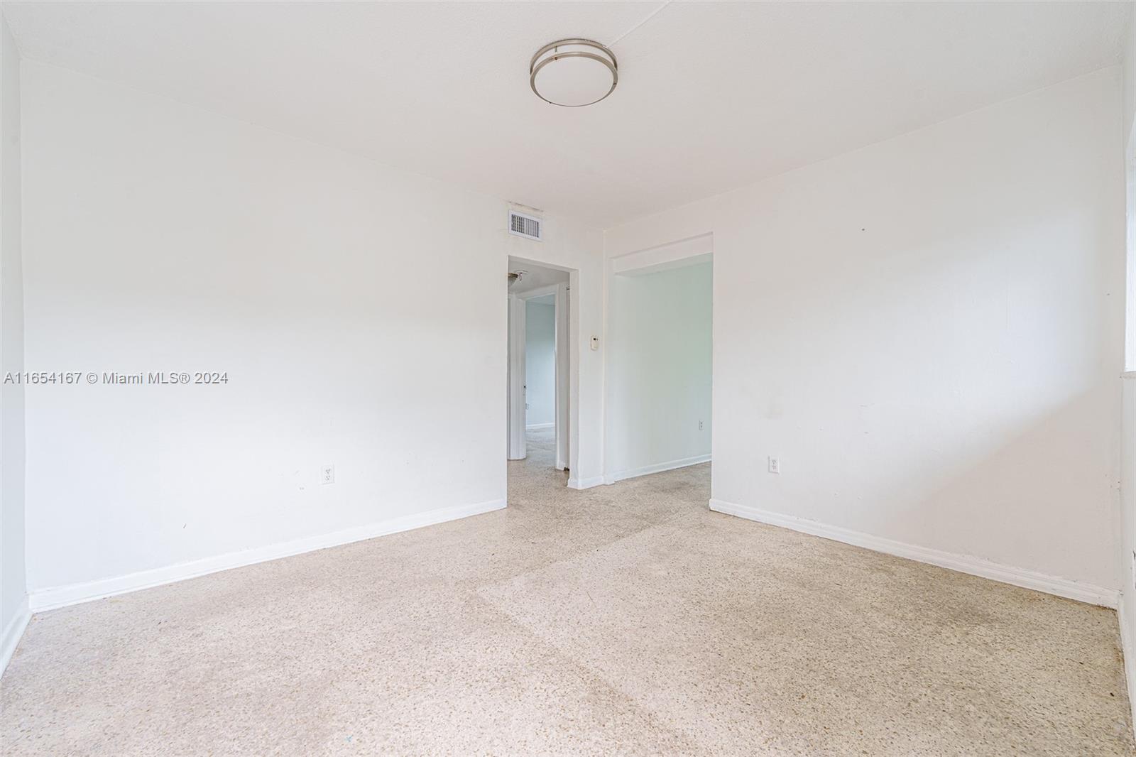 621 Southwest 15th Avenue, Unit 4 Miami, FL 33135 - Photo 21 of 22 a view of an empty room