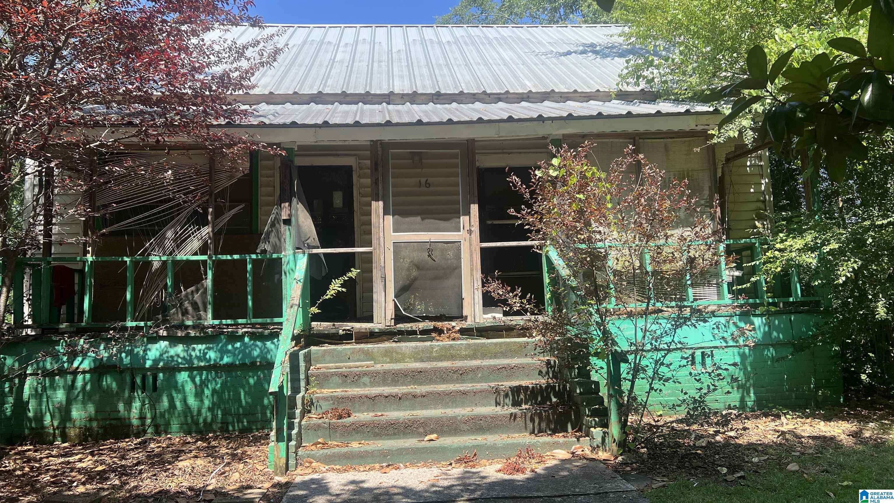 16 Back Street Sylacauga, AL 35150 - Photo 1 of 8