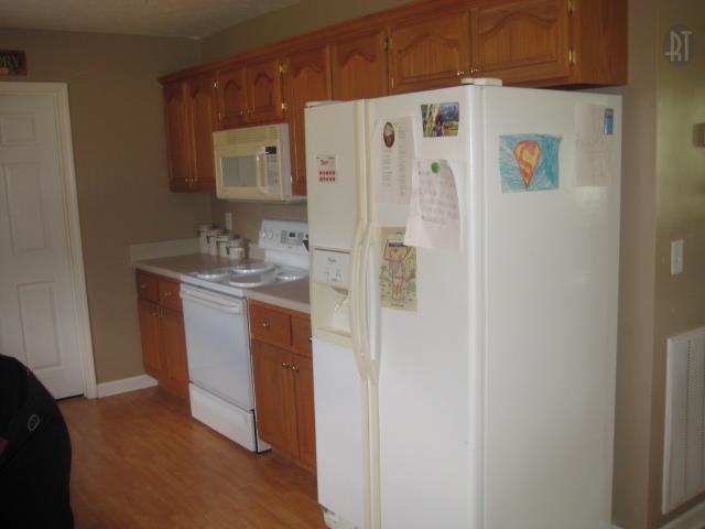 301 Running Meadows Road Portland, TN 37148 - Photo 11 of 17
