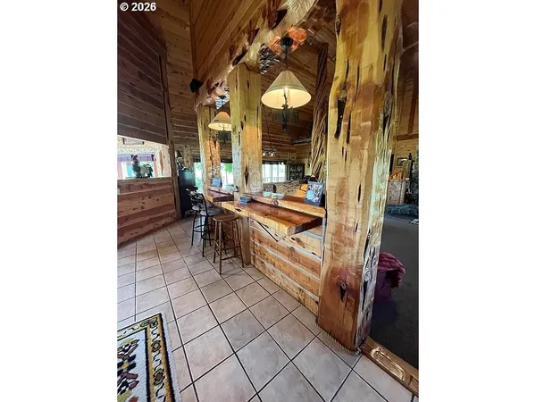 $1,490,000 | 27847 Pine Creek Road, John Day, OR 97845