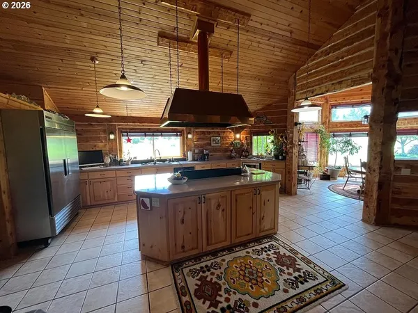 $1,490,000 | 27847 Pine Creek Road, John Day, OR 97845