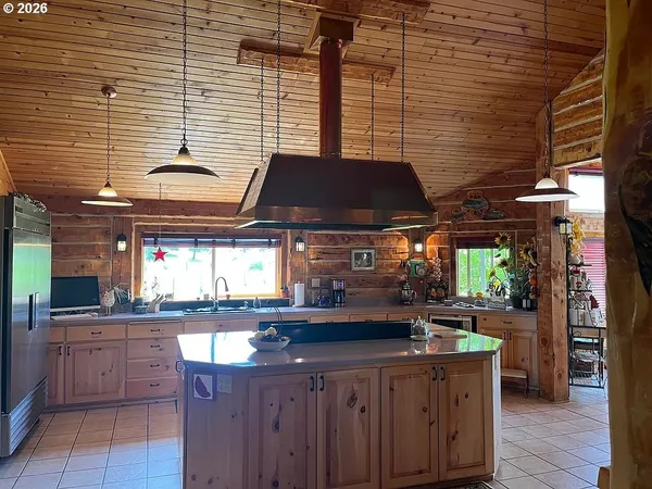 $1,490,000 | 27847 Pine Creek Road, John Day, OR 97845
