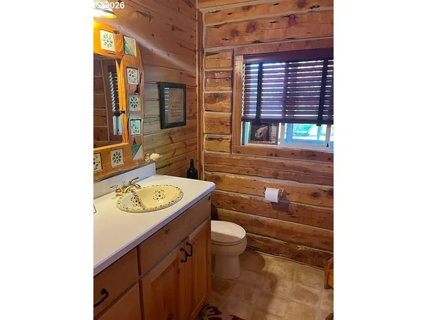 $1,490,000 | 27847 Pine Creek Road, John Day, OR 97845