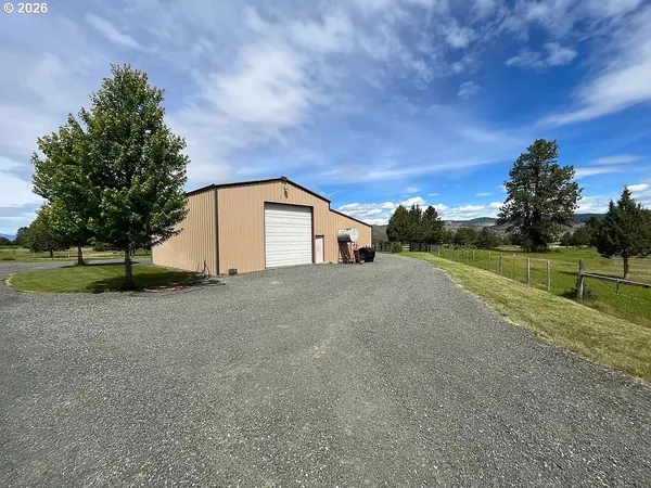 $1,490,000 | 27847 Pine Creek Road, John Day, OR 97845