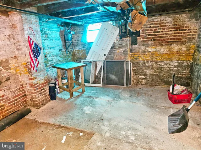 $84,900 | 100 Pontiac Avenue, Baltimore, MD 21225