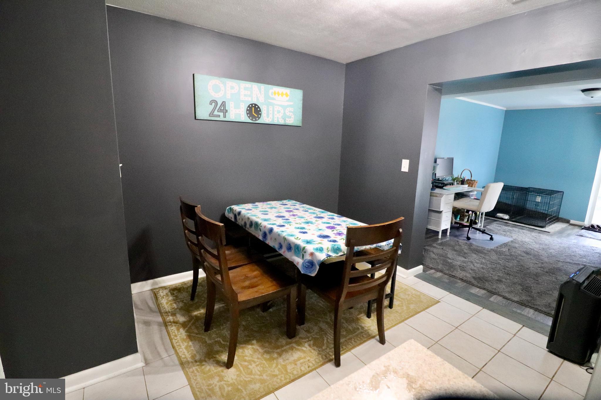 515 Mountain View Road Middletown, PA 17057 - Photo 7 of 23 Dining Area