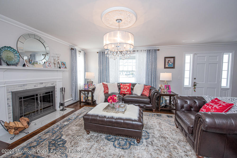 136 Broadway Road Freehold, NJ 07728 - Photo 14 of 68 jt-35