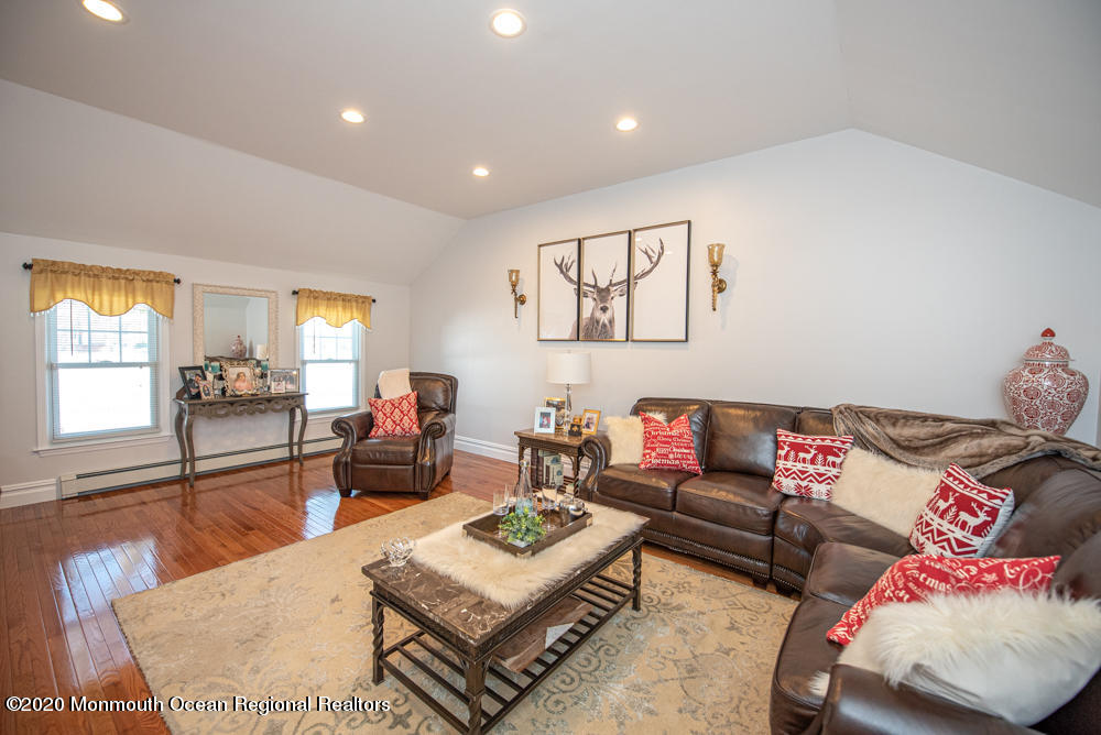 136 Broadway Road Freehold, NJ 07728 - Photo 21 of 68 jt-19