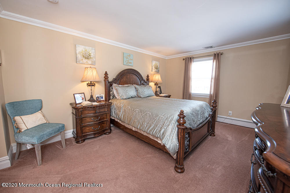 136 Broadway Road Freehold, NJ 07728 - Photo 30 of 68 jt-49