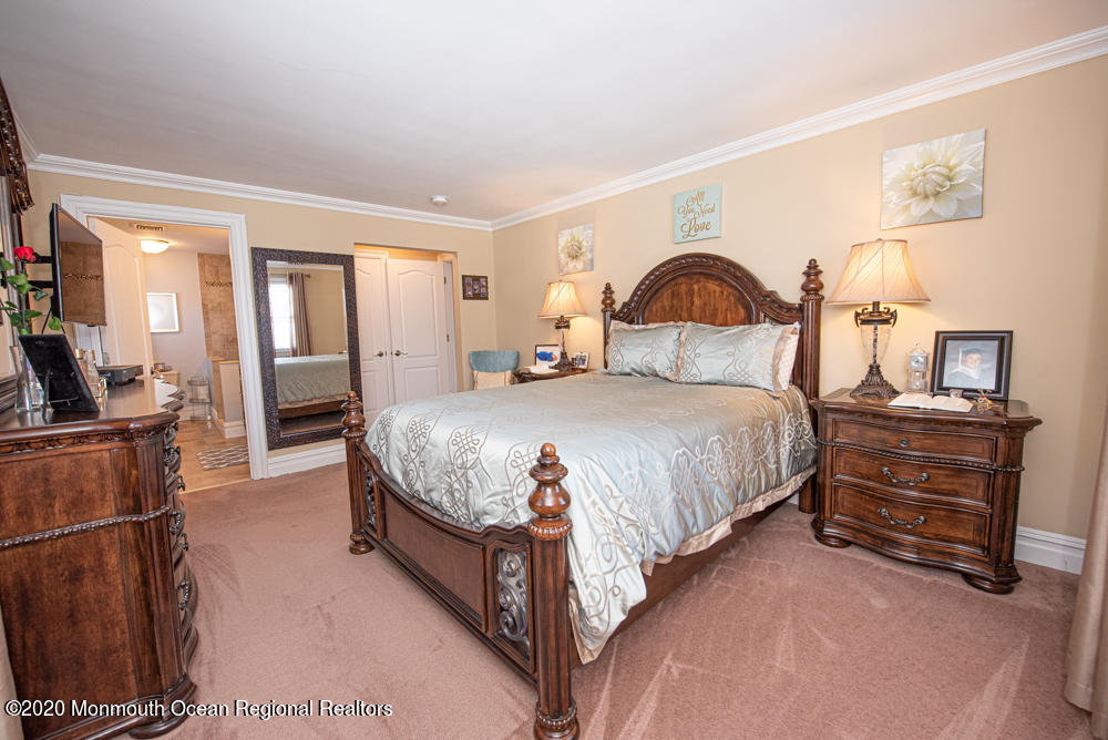 136 Broadway Road Freehold, NJ 07728 - Photo 31 of 68 jt-50