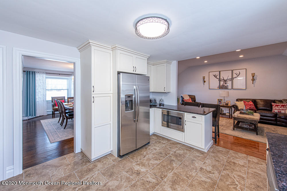 136 Broadway Road Freehold, NJ 07728 - Photo 7 of 68 jt-24