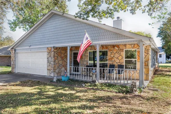 $295,000 | 1509 Cheyenne Trail, Granbury, TX 76048