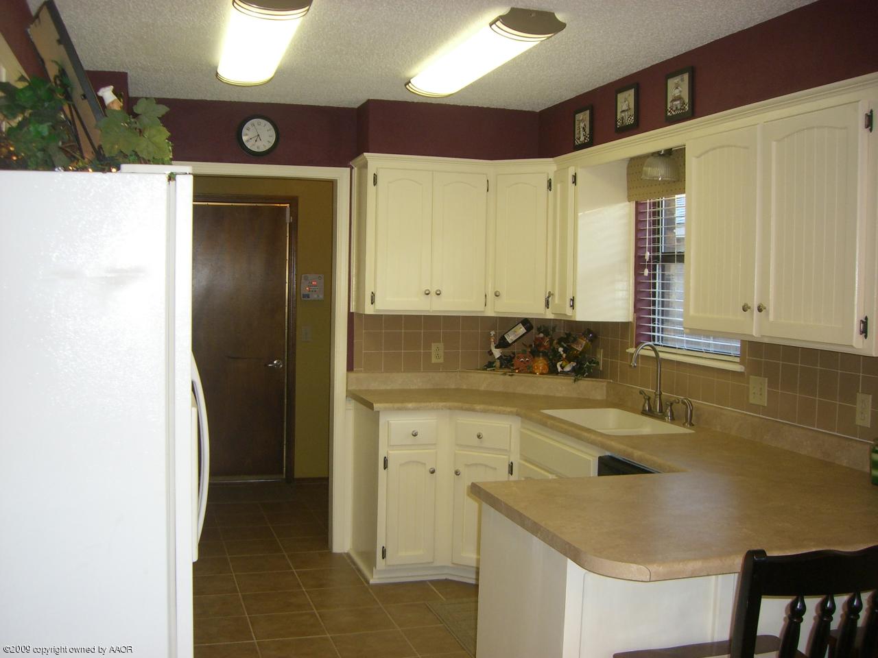 5107 Pico Boulevard Amarillo, TX 79110 - Photo 17 of 21 Kitchen, view 3
