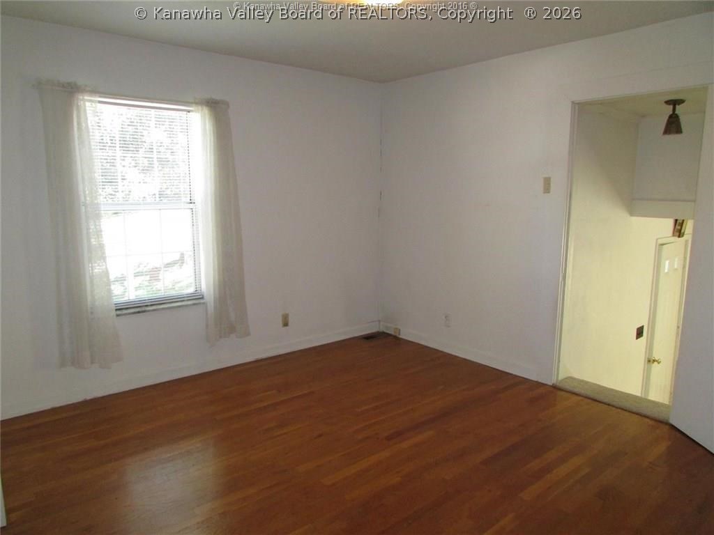 225 Easter Road Nitro, WV 25143 - Photo 7 of 26 Gallery Image 7