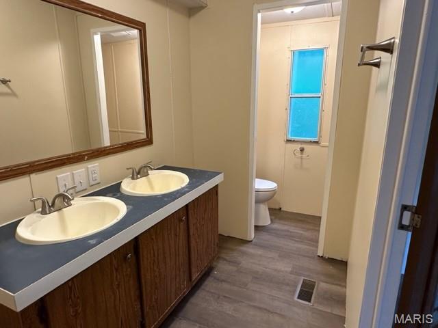 326 Perkins Road St. Clair, MO 63077 - Photo 5 of 12