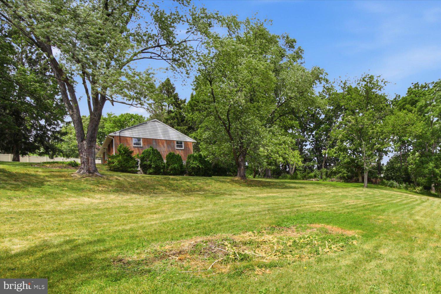 329 Fairview Drive Lititz, PA 17543 - Photo 31 of 39 Gallery Image 31