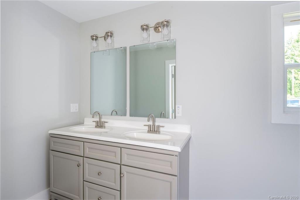 18 Floyd Miller Road Candler, NC 28715 - Photo 16 of 27 Gallery Image 16