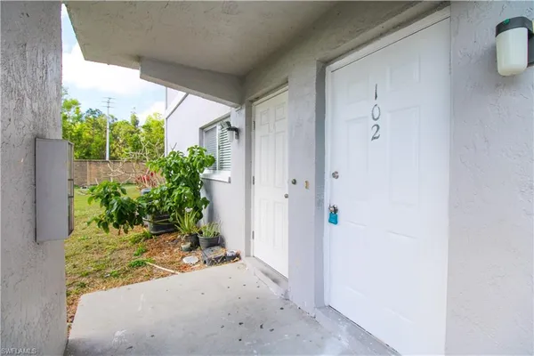 $1,845 | 10101 Sandy Hollow Lane, Unit 102, Bonita Springs, FL 34135