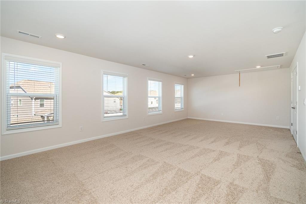 4247 Oakton Drive High Point, NC 27265 - Photo 34 of 47