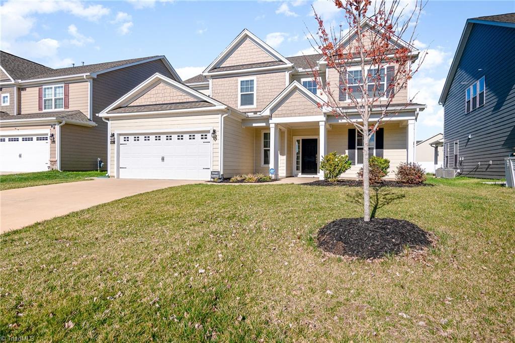 4247 Oakton Drive High Point, NC 27265 - Photo 5 of 47