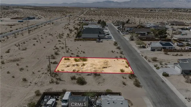 a view of roof with seating area
