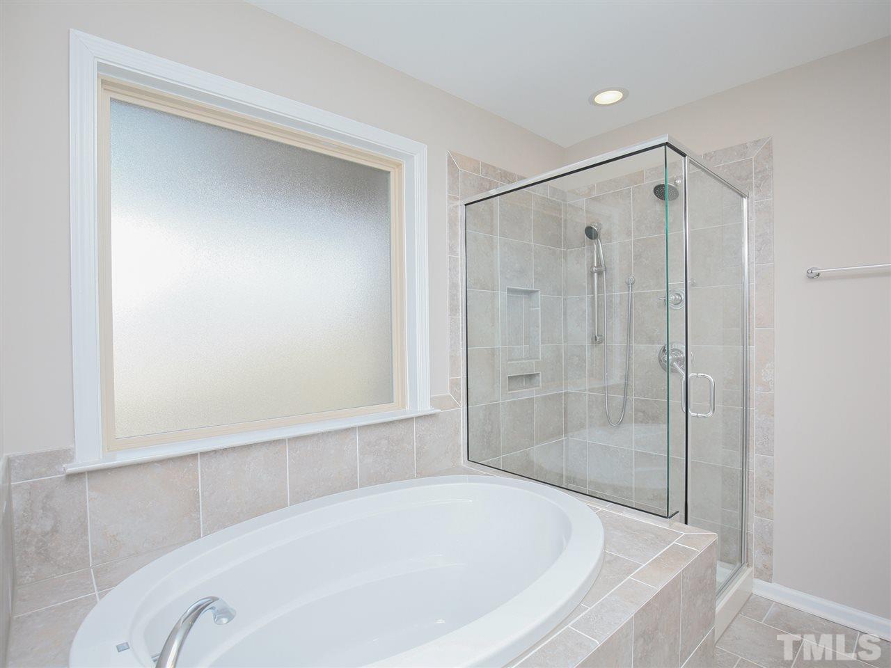 2725 Cypress Point Lane Raleigh, NC 27614 - Photo 14 of 25 Gallery Image 14