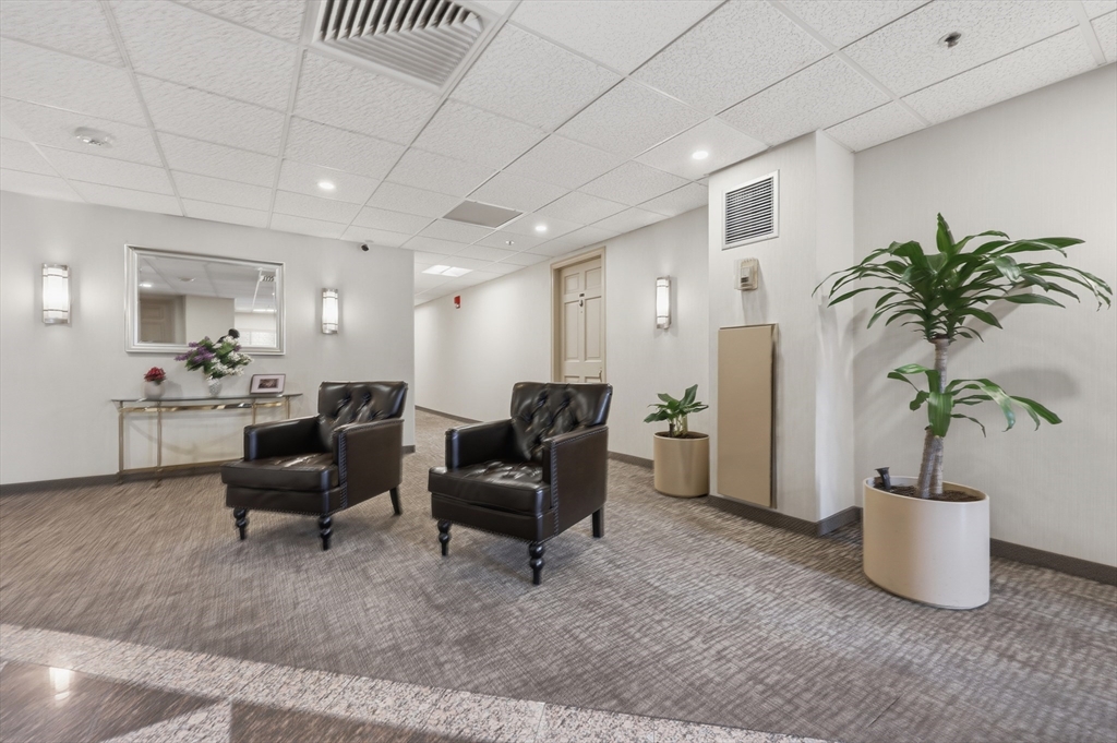 44 Elm Street, Unit 303 Worcester, MA 01609 - Photo 22 of 29