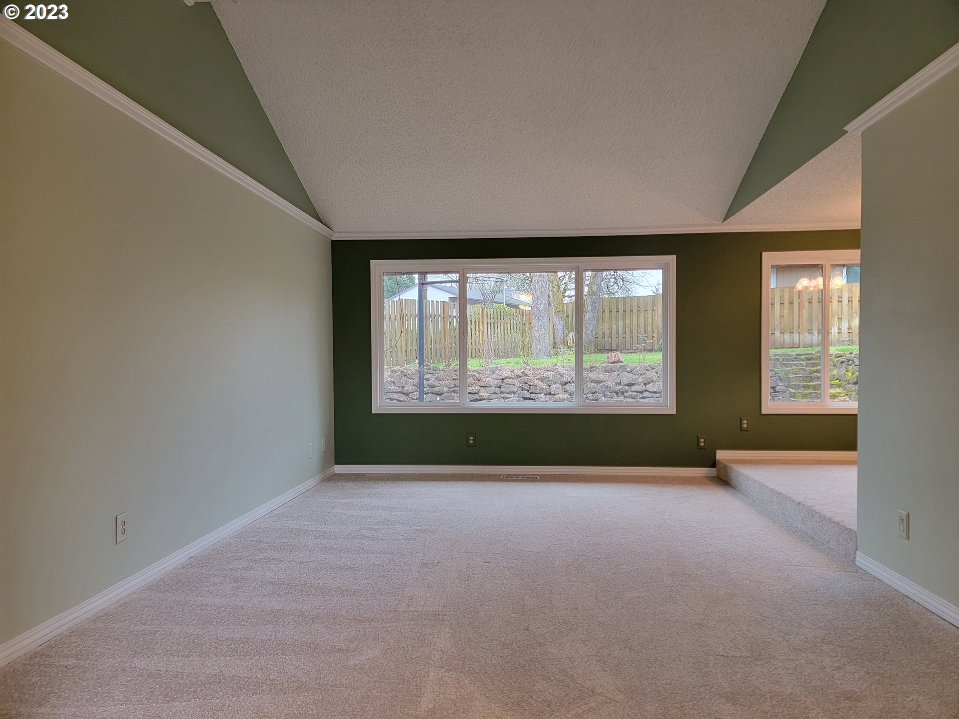 17515 Springhill Place Gladstone, OR 97027 - Photo 7 of 22 Gallery Image 7