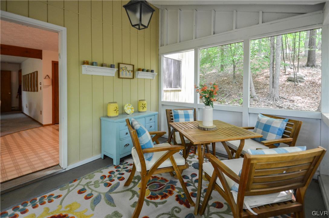 208 Regent Street Bushkill, PA 18324 - Photo 16 of 37 a dining room with furniture and wooden floor