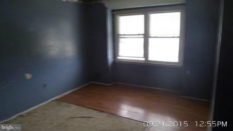 5679 Leiden Road Baltimore, MD 21206 - Photo 10 of 12 Bedroom