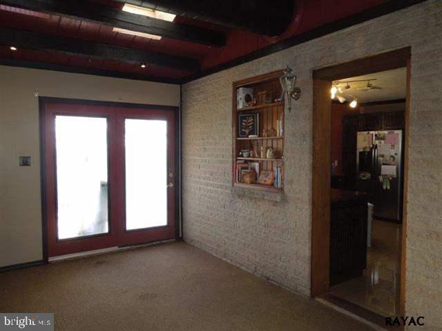 392 Butter Road York, PA 17404 - Photo 11 of 32 Gallery Image 11