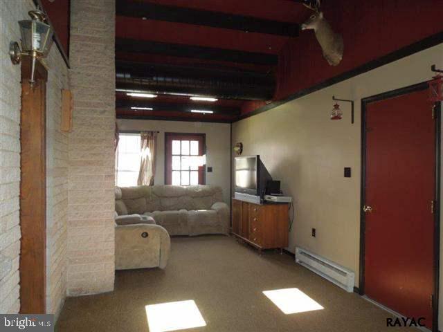 392 Butter Road York, PA 17404 - Photo 10 of 32 Gallery Image 10