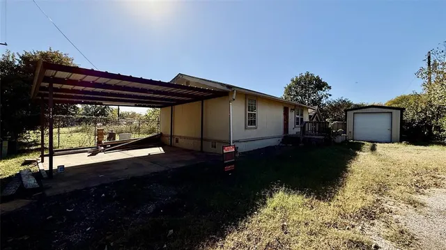 $174,995 | 113 Adolphus Avenue, Lake Dallas, TX 75065