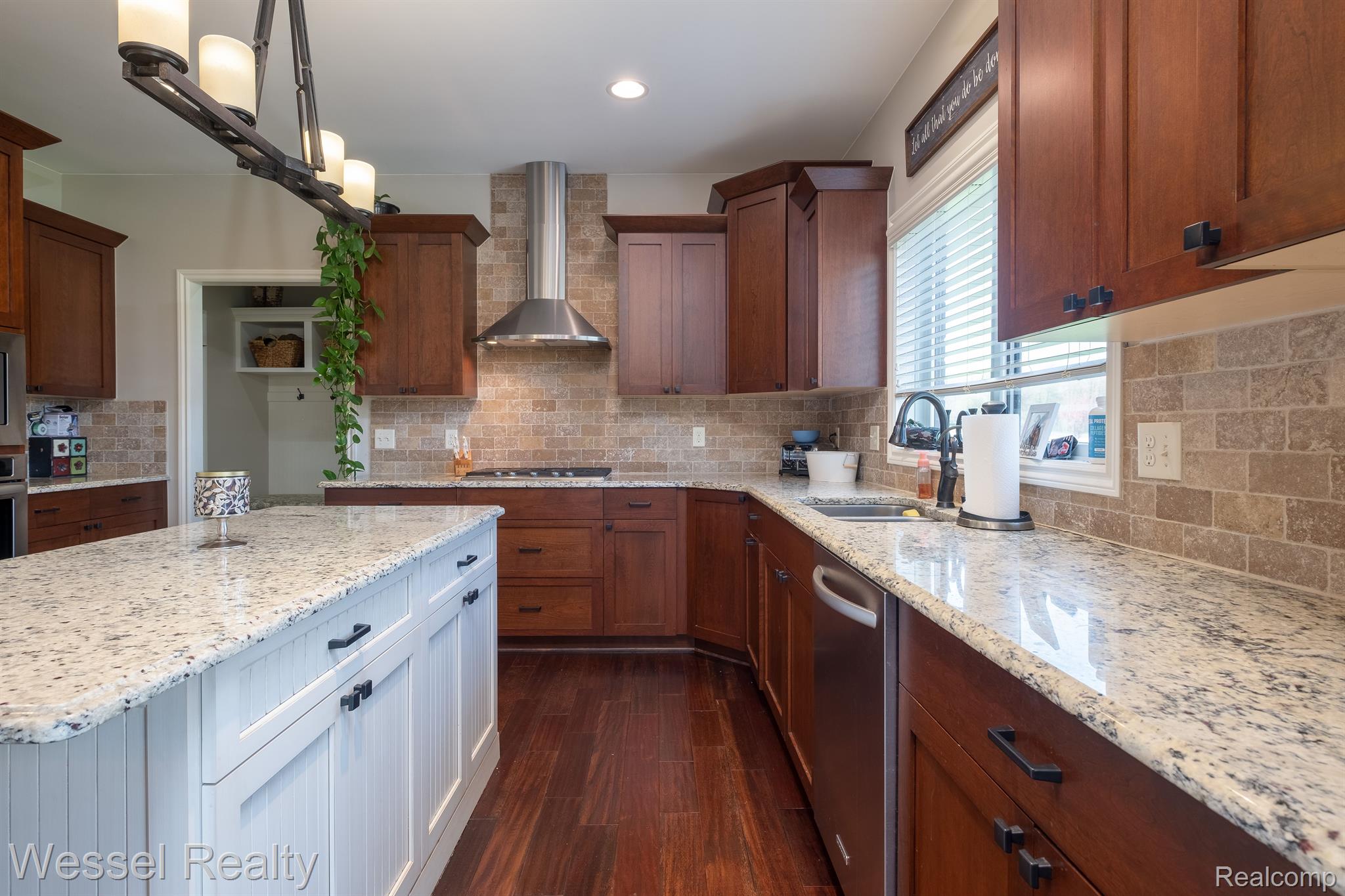 8217 Tamarack Lane Romeo, MI 48065 - Photo 12 of 43 Gallery Image 12
