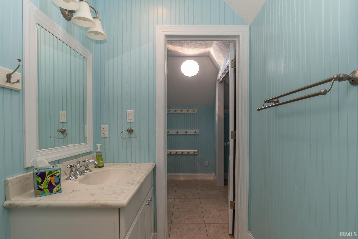 1817 East Cheyanne Lane Bloomington, IN 47401 - Photo 34 of 36