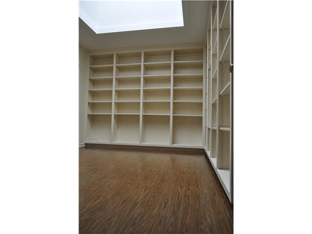 12487 Brompton Road Carmel, IN 46033 - Photo 16 of 19 Gallery Image 16