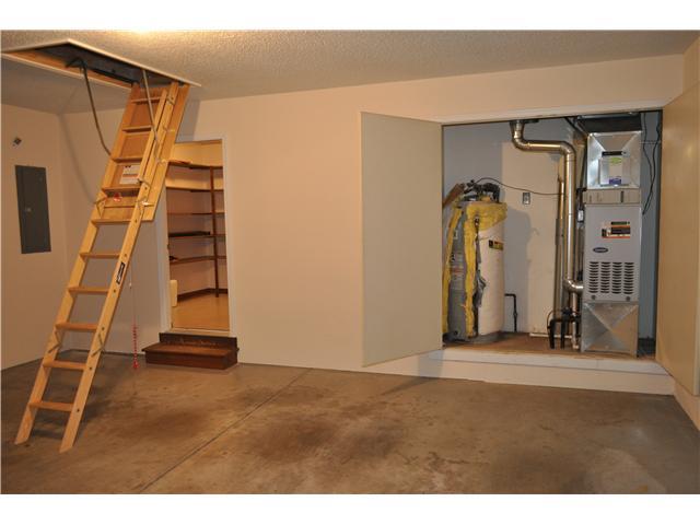 12487 Brompton Road Carmel, IN 46033 - Photo 17 of 19 Gallery Image 17