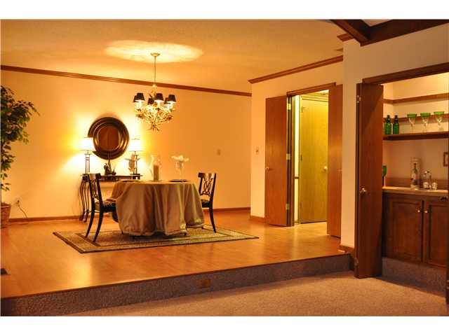 12487 Brompton Road Carmel, IN 46033 - Photo 6 of 19 Gallery Image 6
