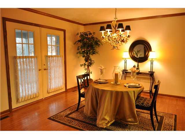 12487 Brompton Road Carmel, IN 46033 - Photo 8 of 19 Gallery Image 8