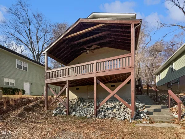 $479,000 | 240 Jay Street, Chapel Hill, NC 27516