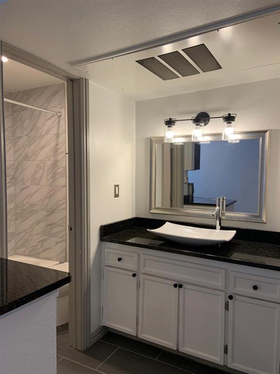 2800 Douglas Avenue, Unit 112 Dallas, TX 75219 - Photo 6 of 11