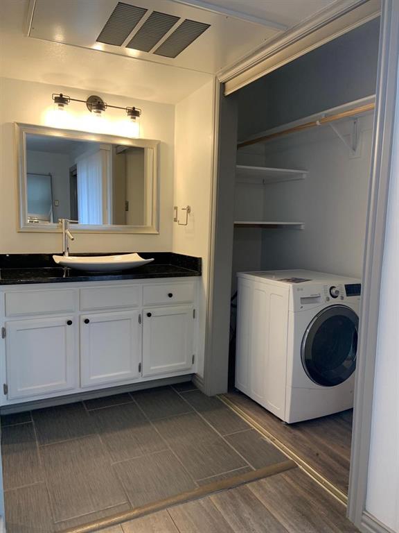 2800 Douglas Avenue, Unit 112 Dallas, TX 75219 - Photo 7 of 11