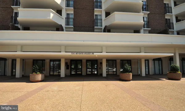 $299,000 | 700 7th Street Southwest, Unit 116, Washington, DC 20024