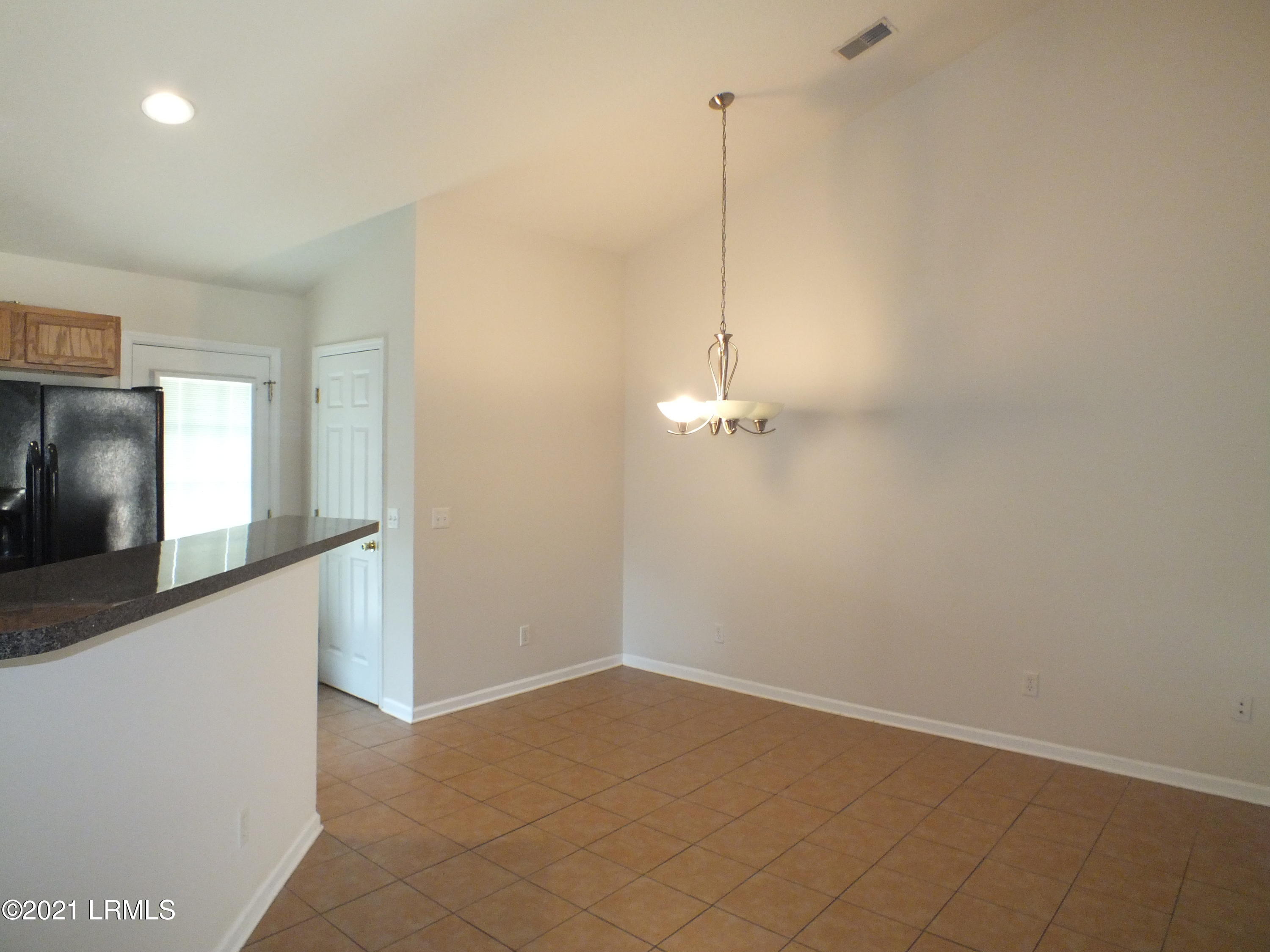 255 Colony Drive Ridgeland, SC 29936 - Photo 6 of 23 DSCF4239