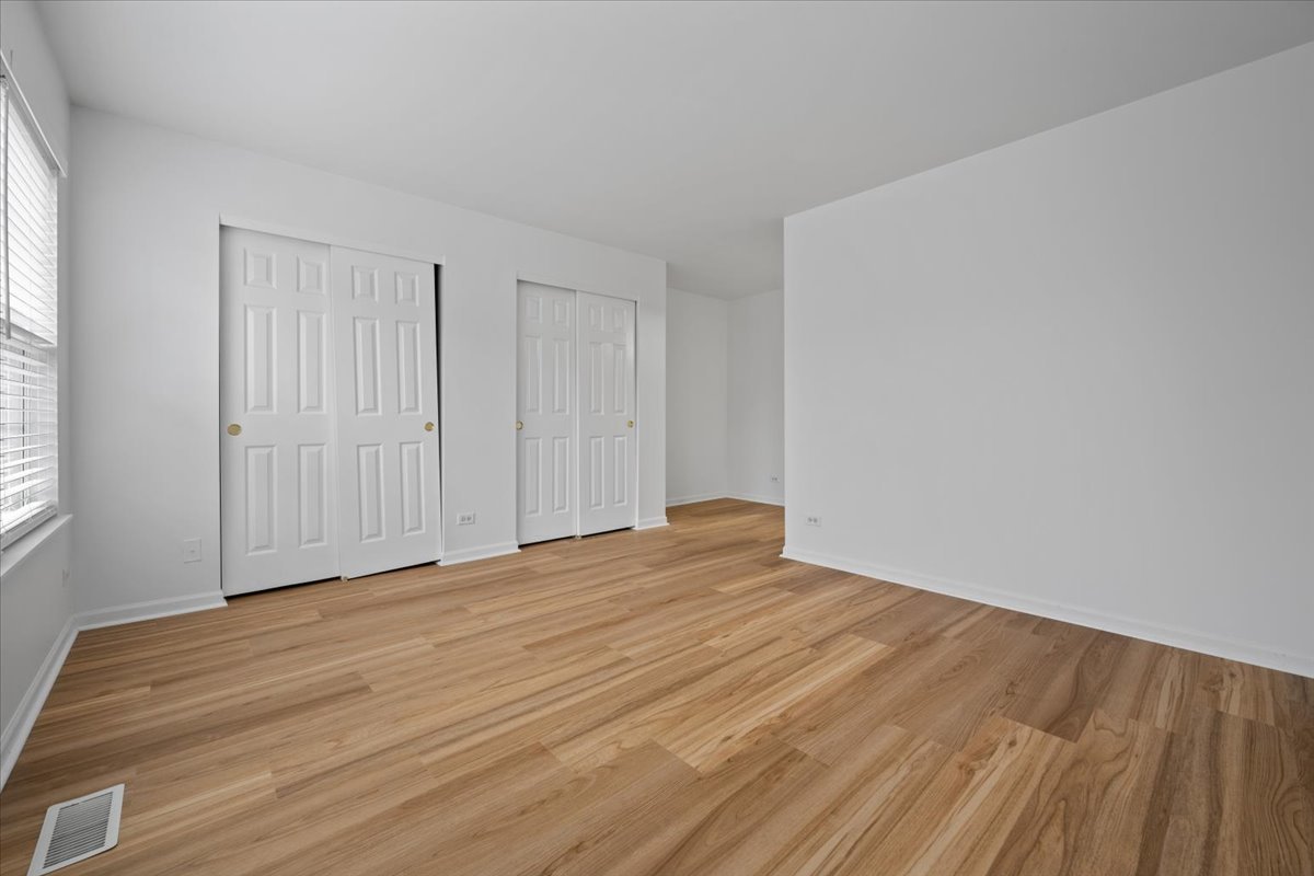 959 Genesee Drive Naperville, IL 60563 - Photo 16 of 21