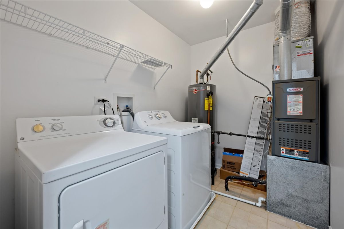 959 Genesee Drive Naperville, IL 60563 - Photo 18 of 21