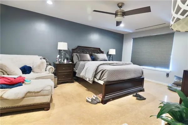 $2,975 | 2525 Greensburg Pike, Unit 305, Pittsburgh, PA 15221