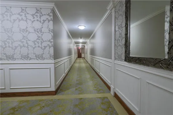 $2,975 | 2525 Greensburg Pike, Unit 305, Pittsburgh, PA 15221