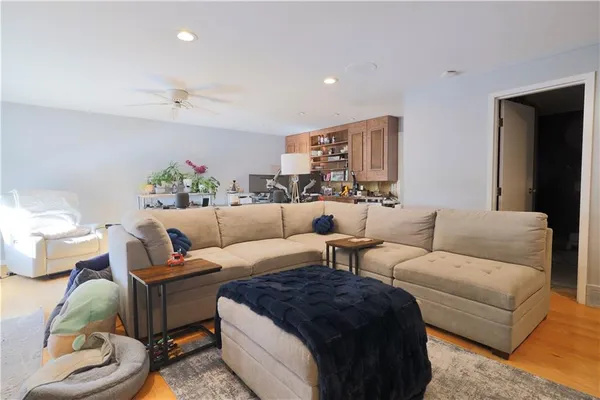$2,975 | 2525 Greensburg Pike, Unit 305, Pittsburgh, PA 15221